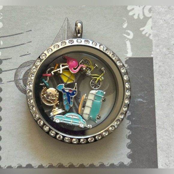 Origami Owl Silver Locket FILLED with TRAVEL THEMED Charms